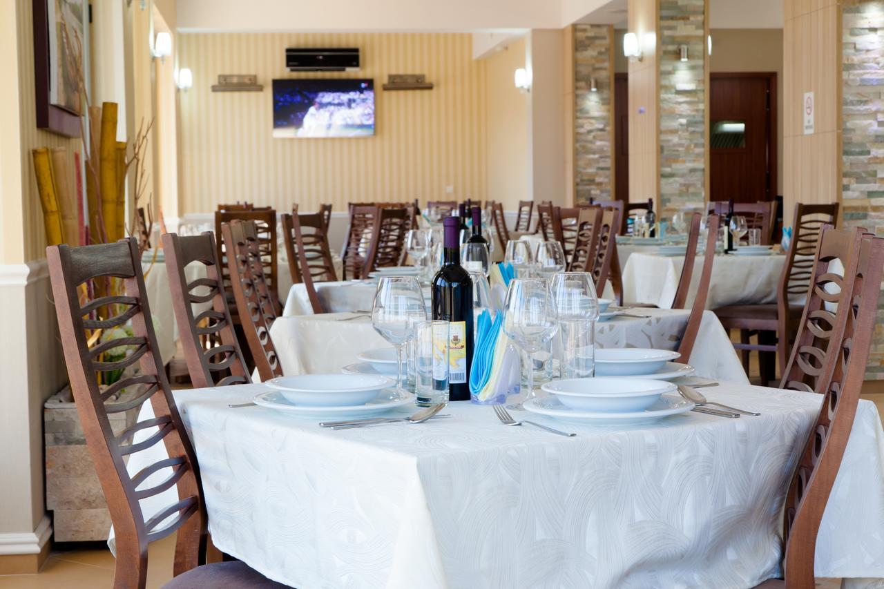 Hotel Blue Moon Ulcinj Luaran gambar